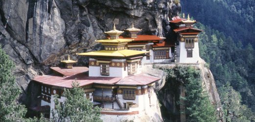 Construction dans la vallée du Bhoutan